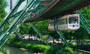 Schwebebahn Wuppertal - Foto: Guiseppe Vizzari Pixabay
