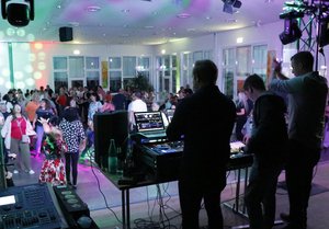UE50 Party