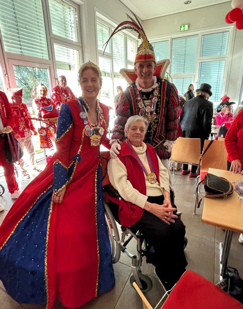 2026 02 07 Prinzenpaar Mit Prinzenmutter